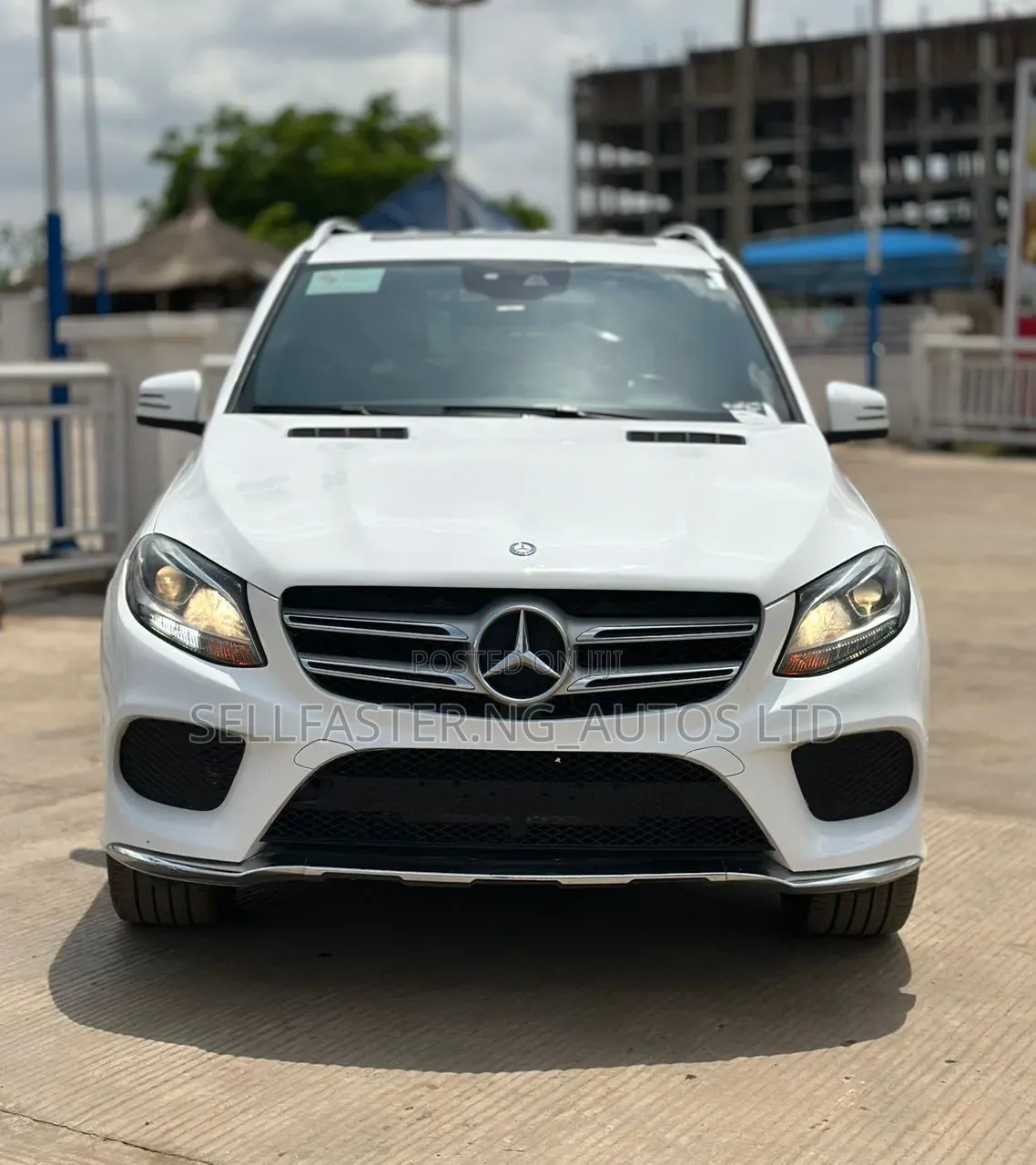 Mercedes-Benz GLE-Class 2016 White