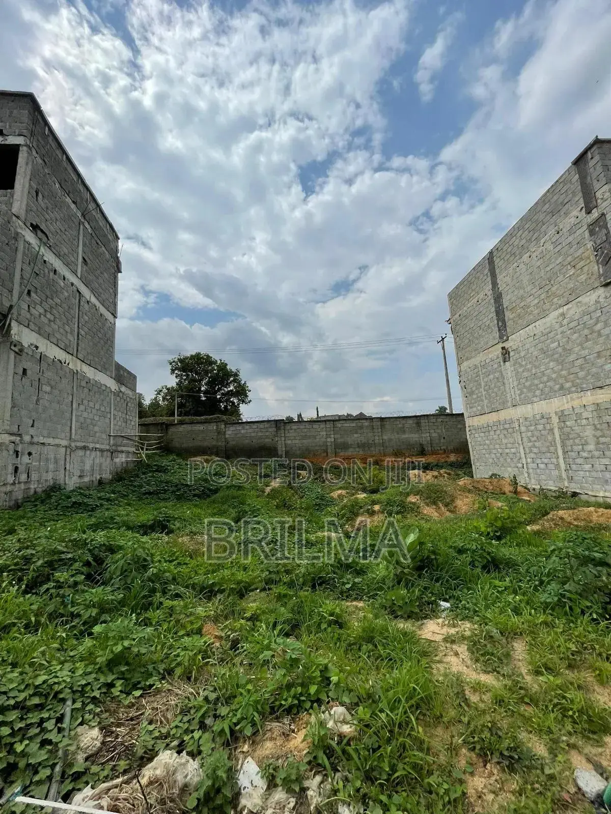 300 SQM Land in Gwarimpa for Sale