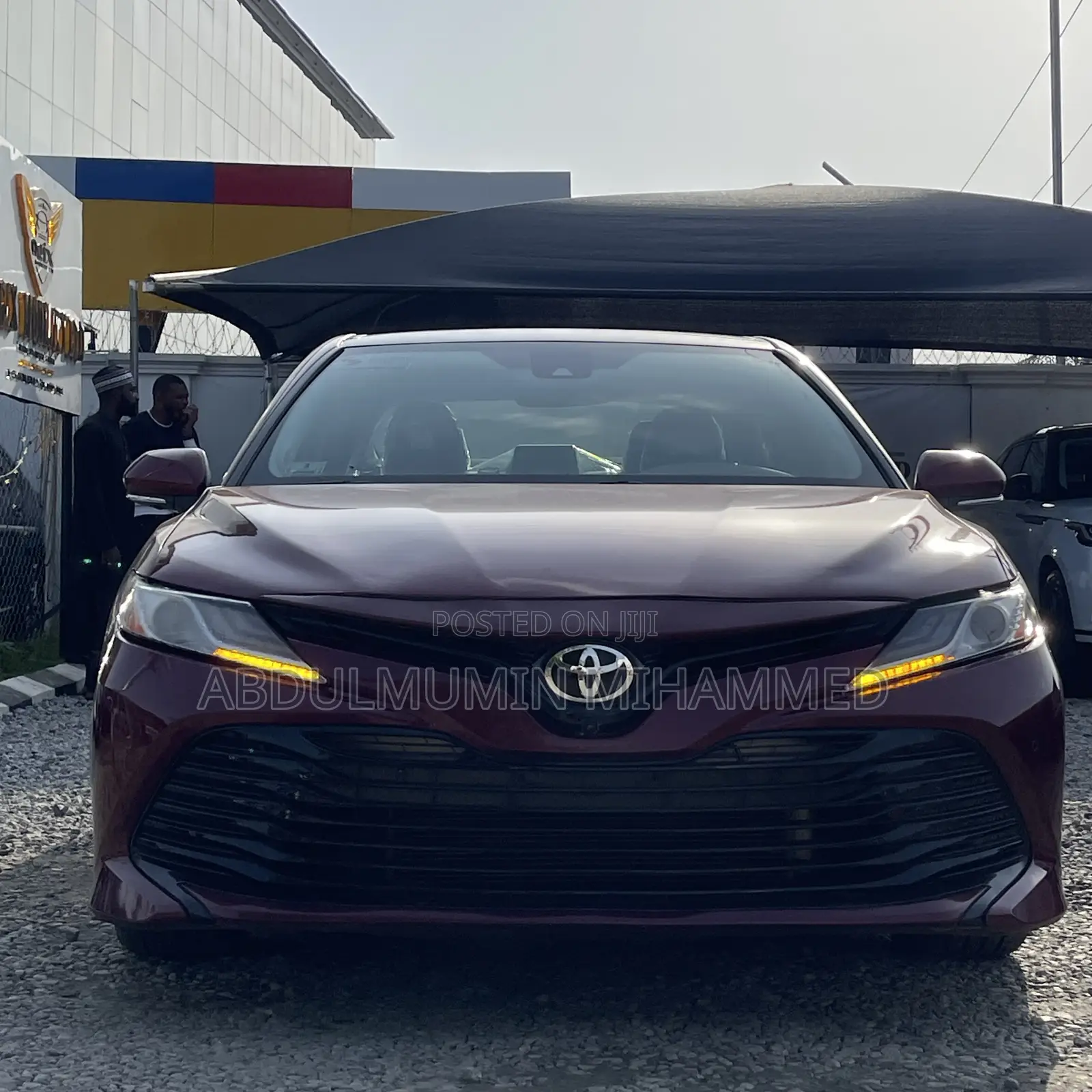 Toyota Camry XLE V6 (3.5L V6 8A) 2019 Red