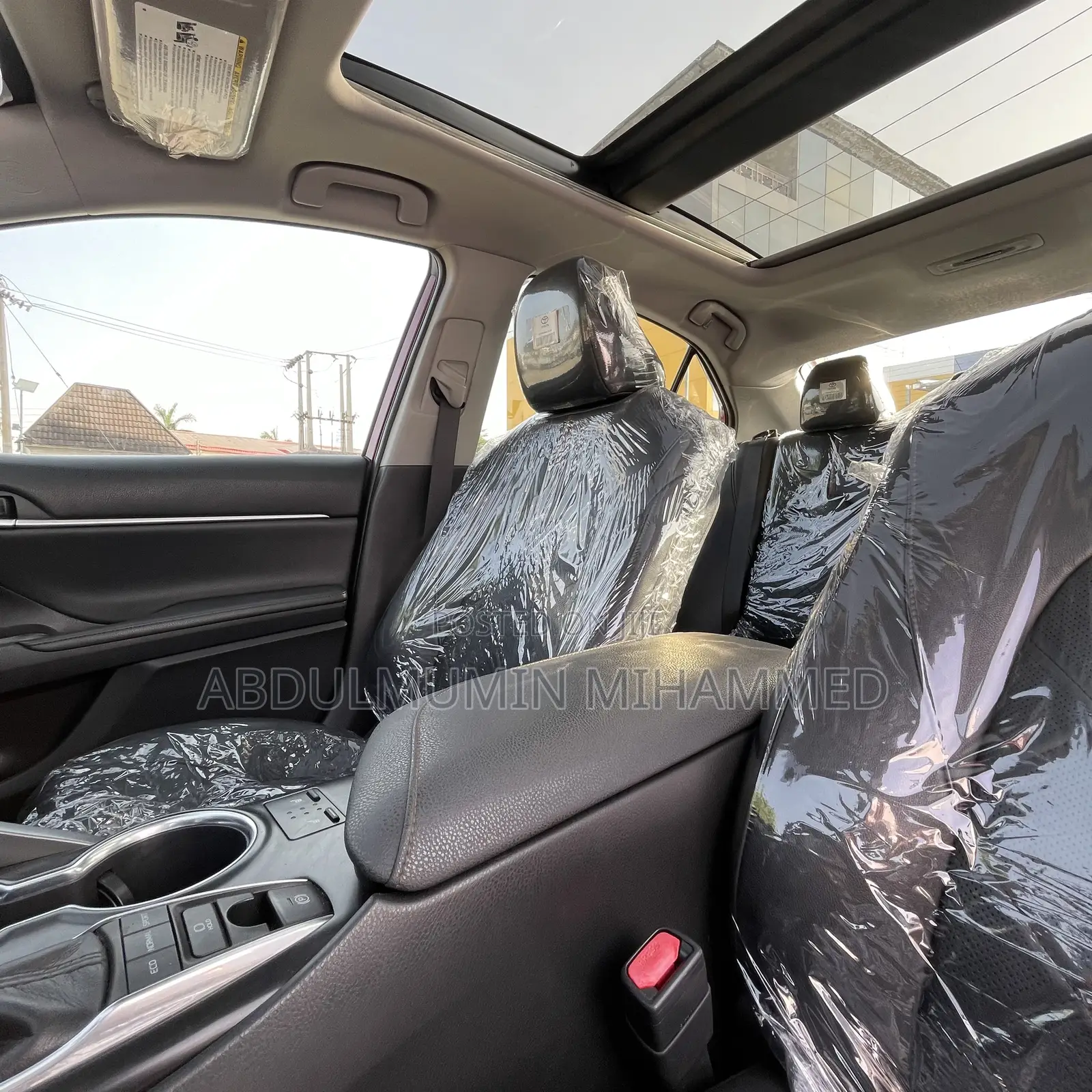 Toyota Camry XLE V6 (3.5L V6 8A) 2019 Red