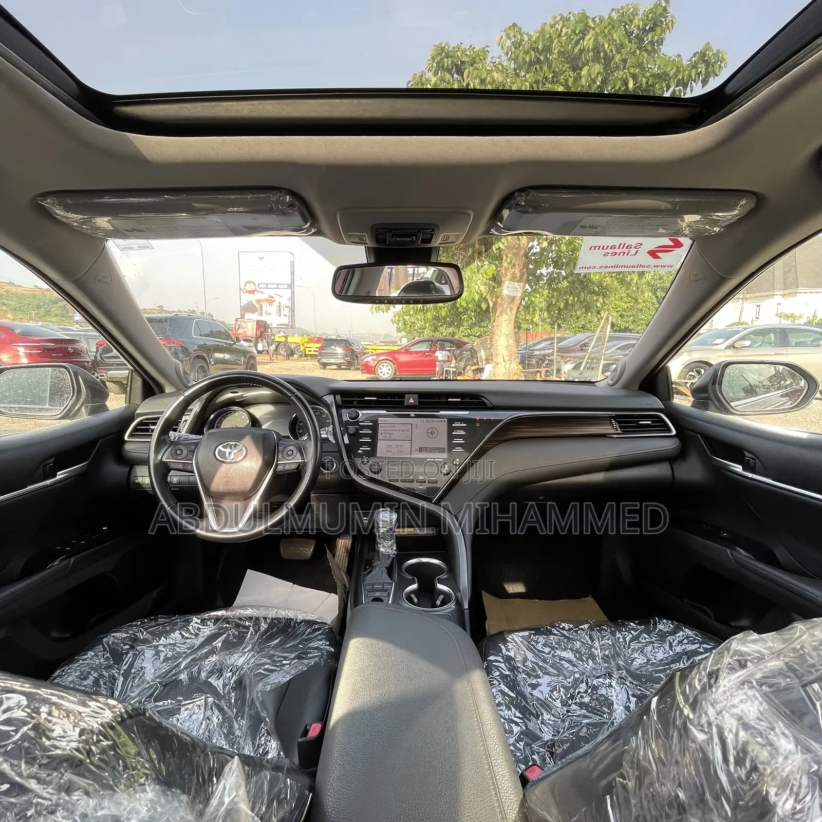 Toyota Camry XLE V6 (3.5L V6 8A) 2019 Red