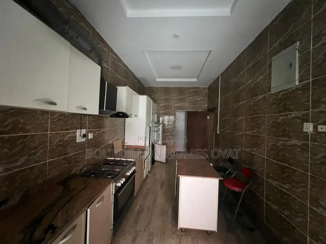 4bdrm Duplex in Ikota Second Gate, for sale