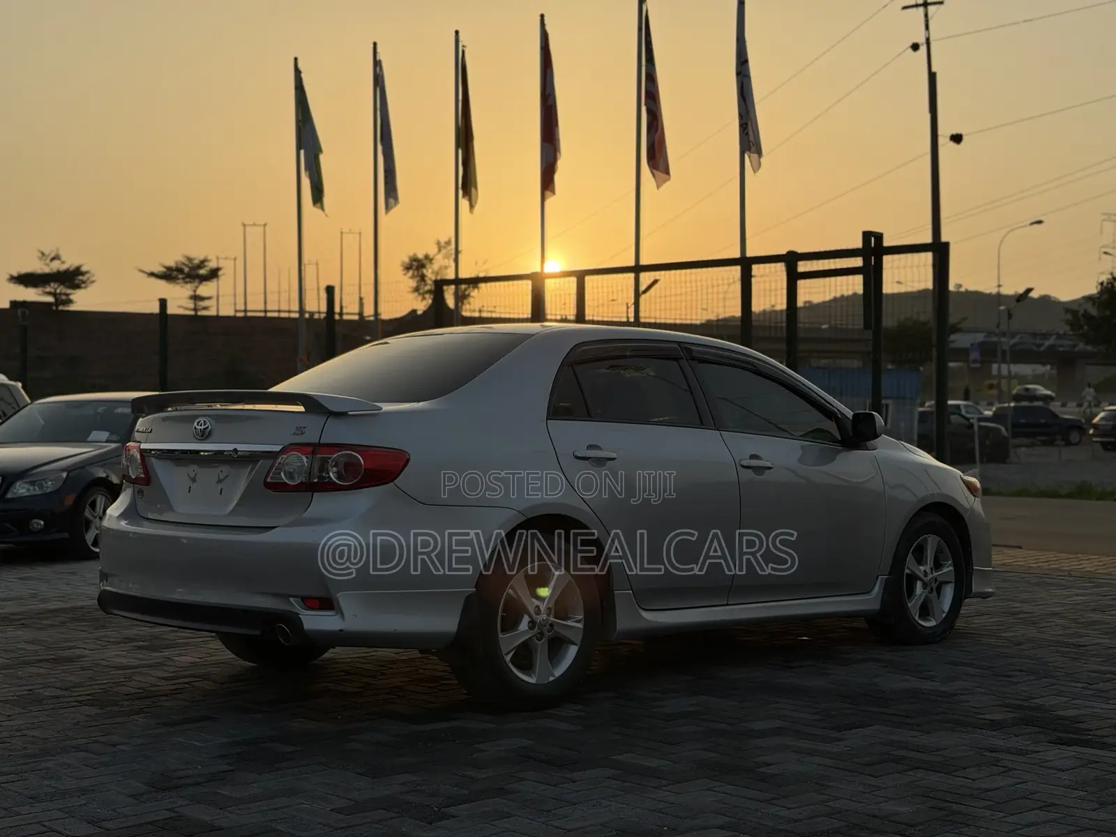 Toyota Corolla S Special Edition 4dr Sedan (1.8L 4cyl 4A) 2013 Silver