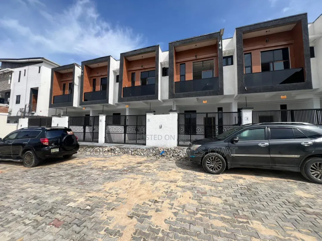 3bdrm Duplex in Ajah, General Paint for sale