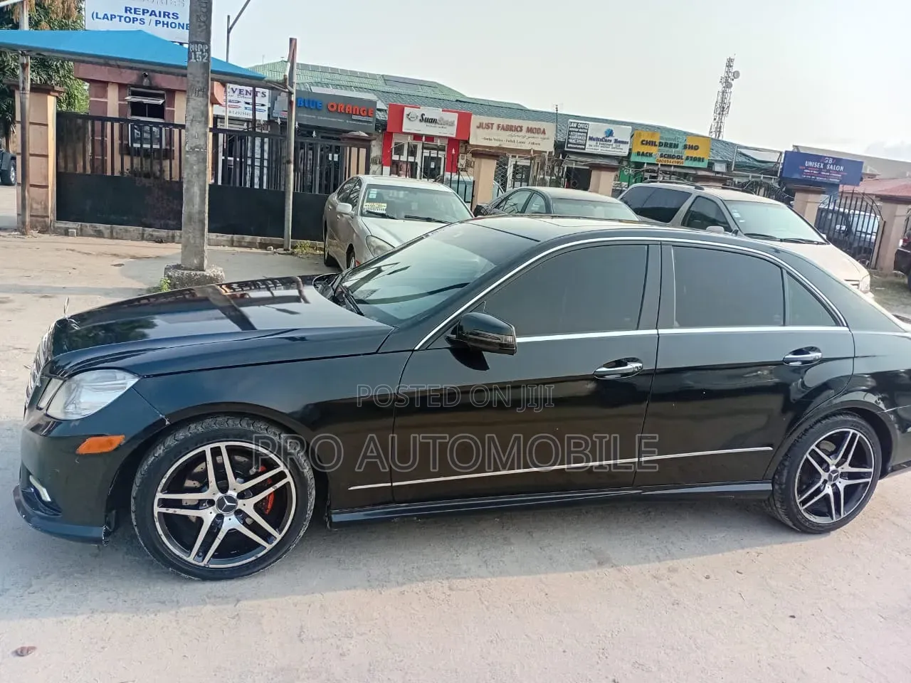 Mercedes-Benz E350 Base 4Matic Sedan AWD (3.5L 6cyl 7A) 2010 Black