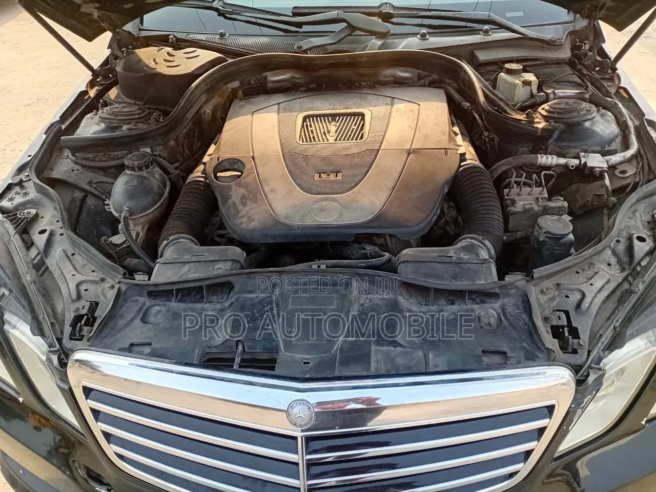 Mercedes-Benz E350 Base 4Matic Sedan AWD (3.5L 6cyl 7A) 2010 Black