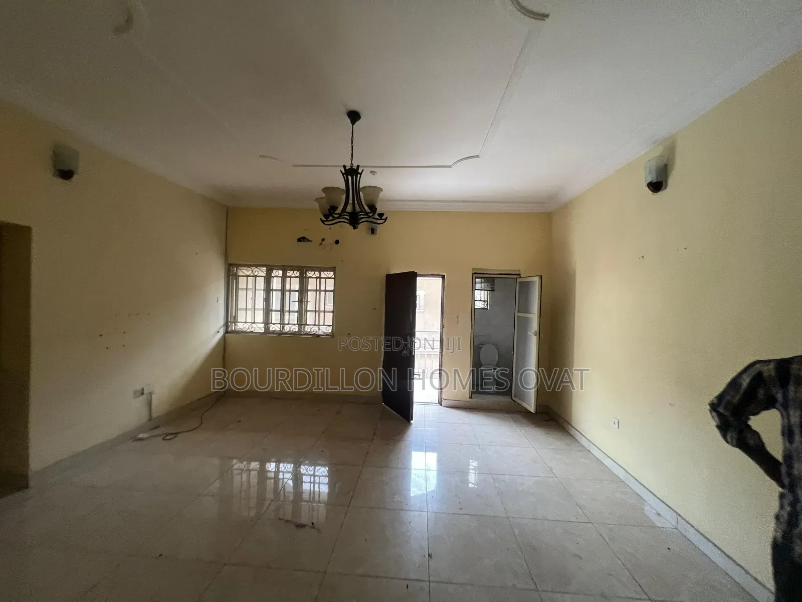 3bdrm Apartment in Osapa London Lekki for rent