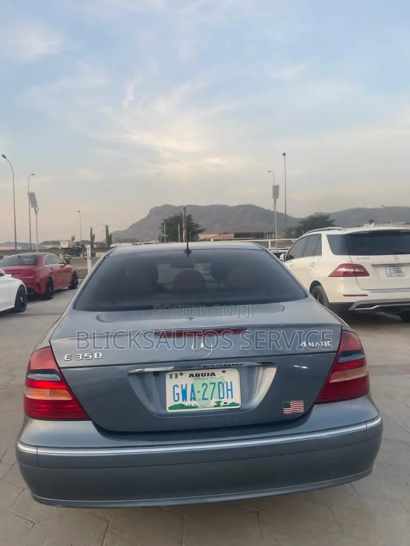 Mercedes-Benz E350 Base 4Matic Sedan AWD (3.5L 6cyl 5A) 2006