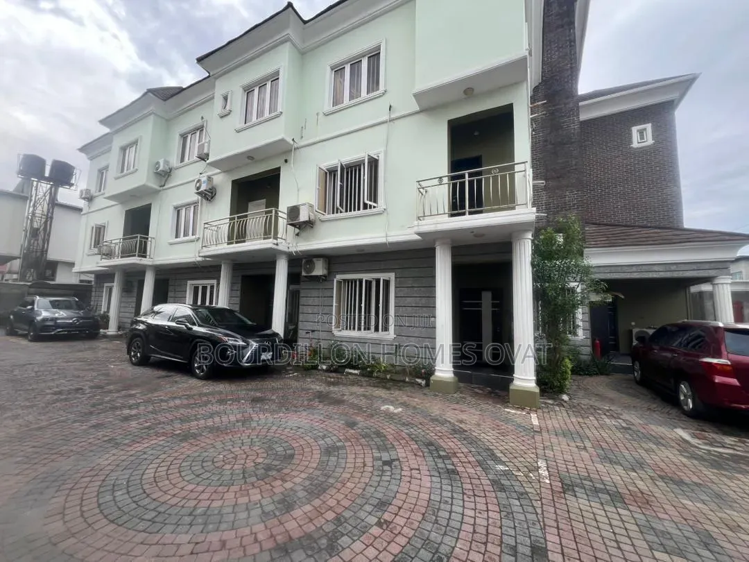 3bdrm Duplex in Osapa London Lekki for rent