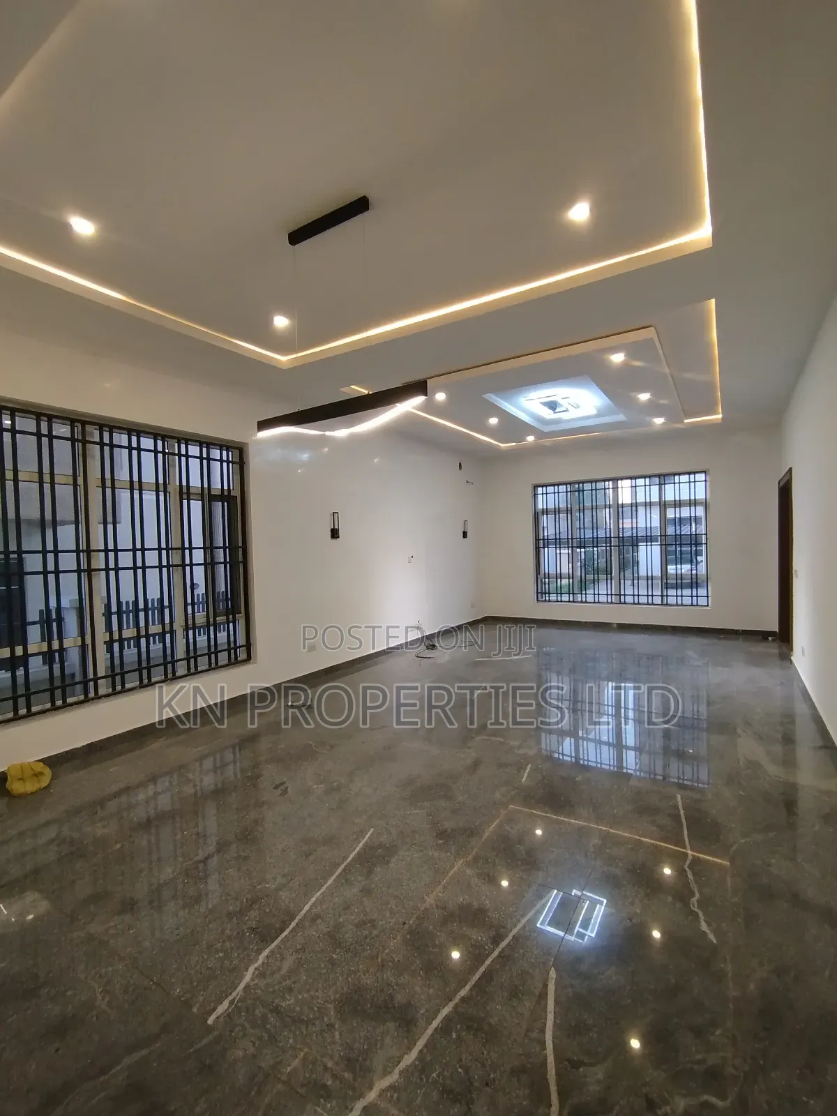 5bdrm Duplex in Guzape Main for rent
