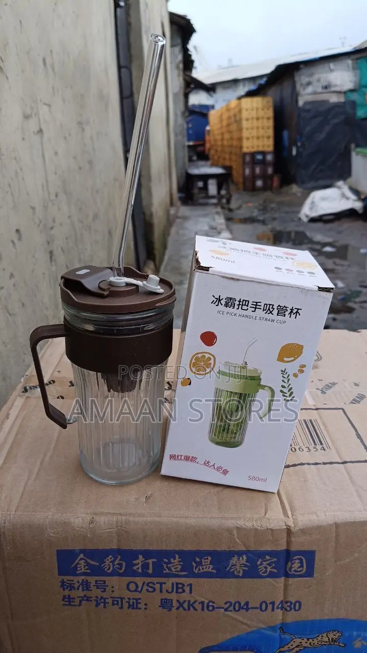 580ml Ice Pick Handle Straw Cup