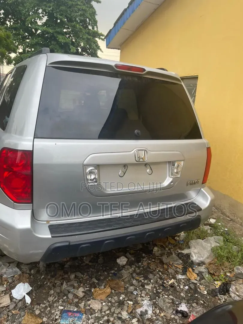 Honda Pilot EX-L 4x4 (3.5L 6cyl 5A) 2005 Silver