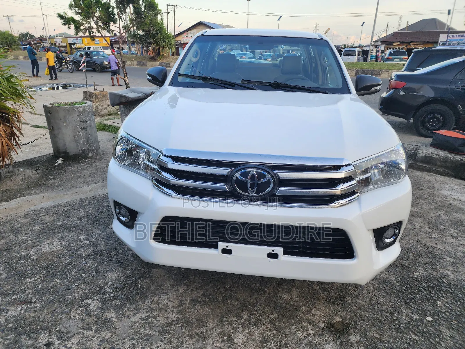 Toyota Hilux 3.0 D-4D 4x4 2012 White