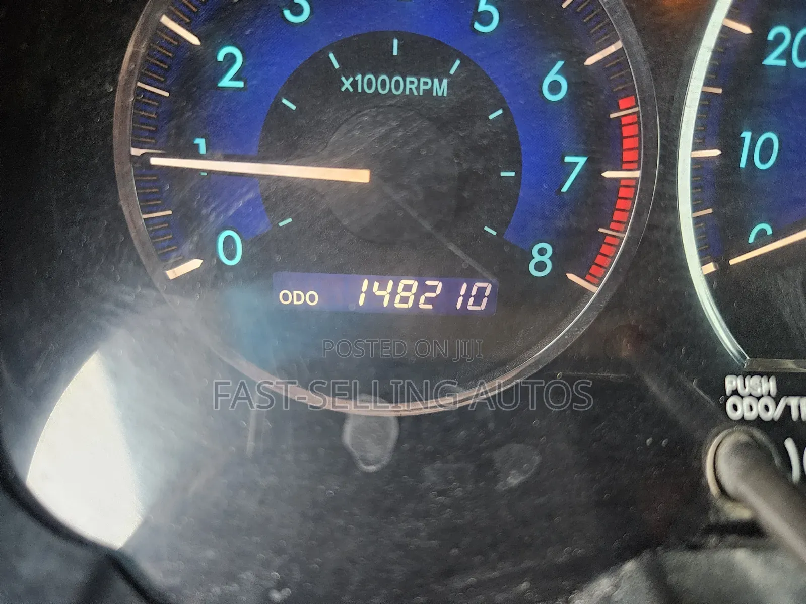 Toyota Sienna LE 2008 Gold