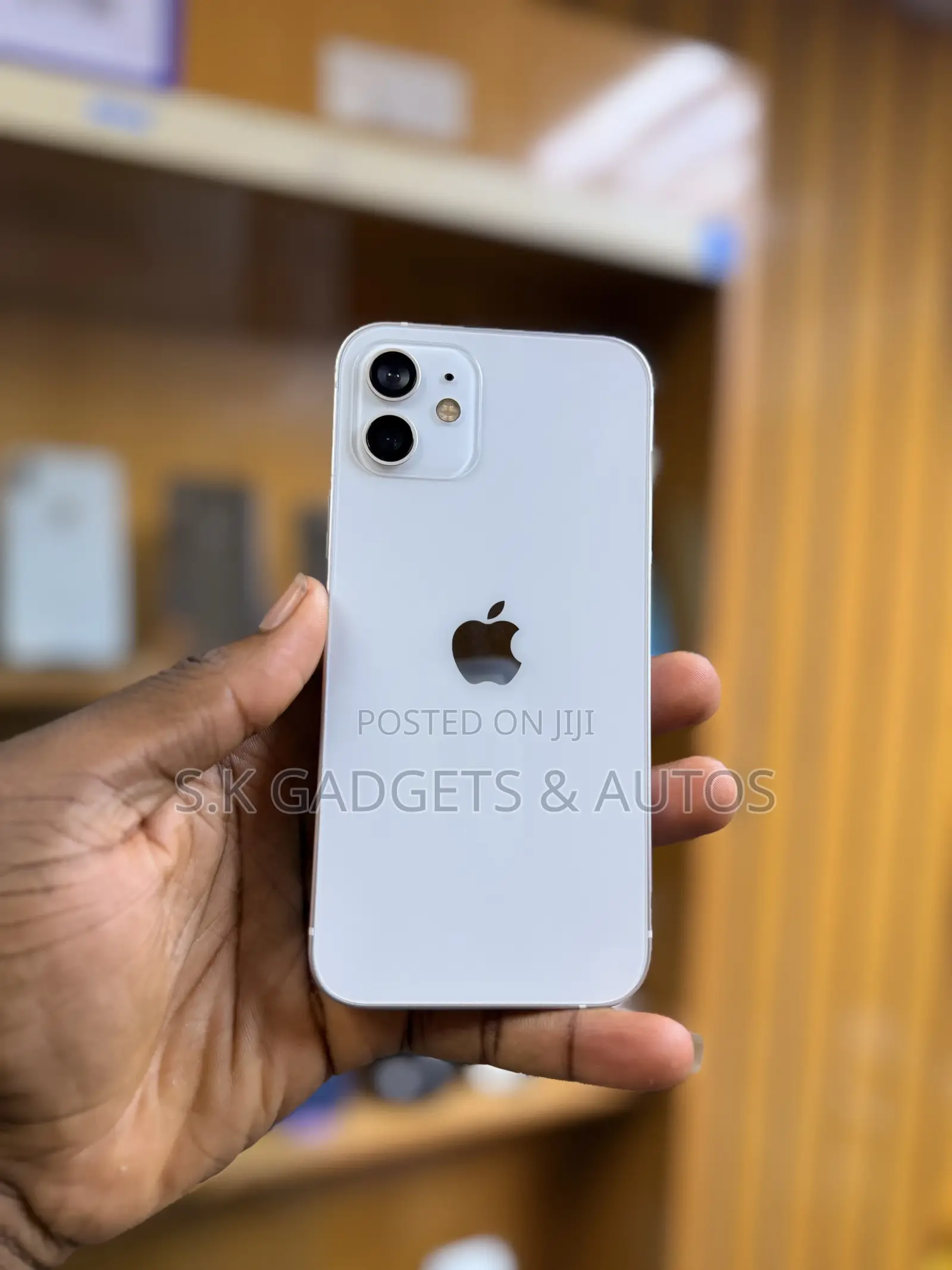 Apple iPhone 12 64 GB White