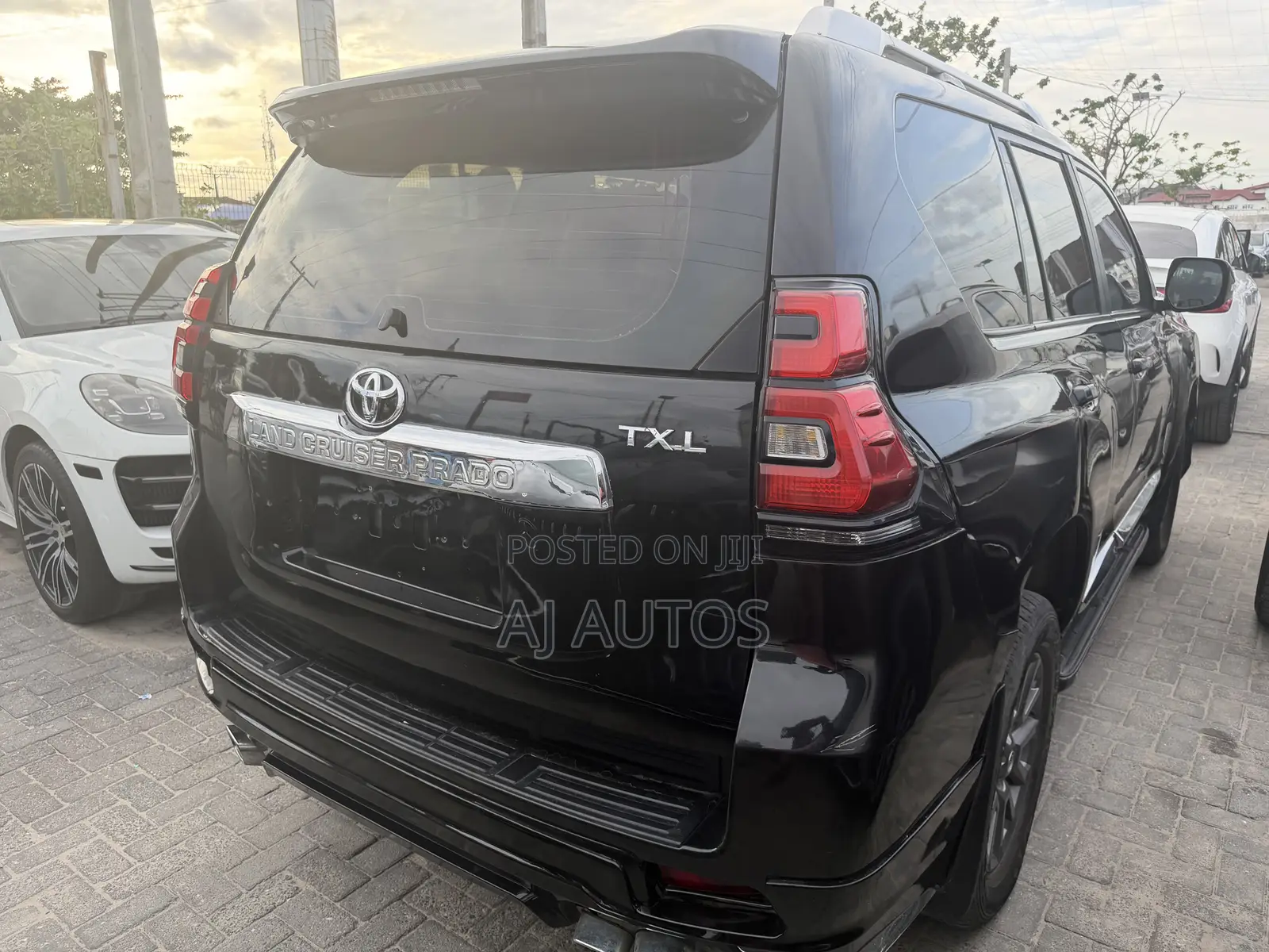 Toyota Land Cruiser Prado 2012 Black