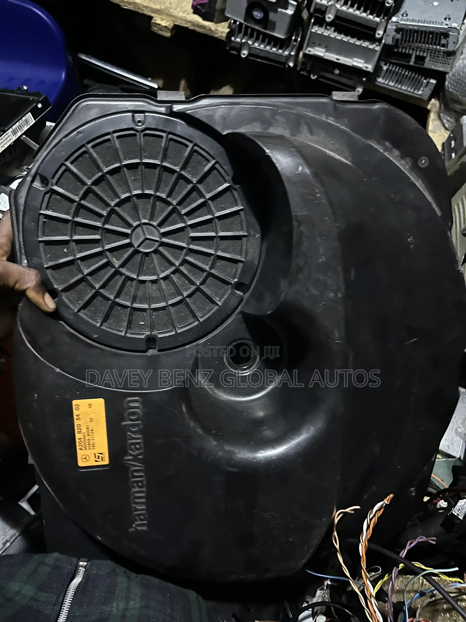 Woofer for GLK 2010