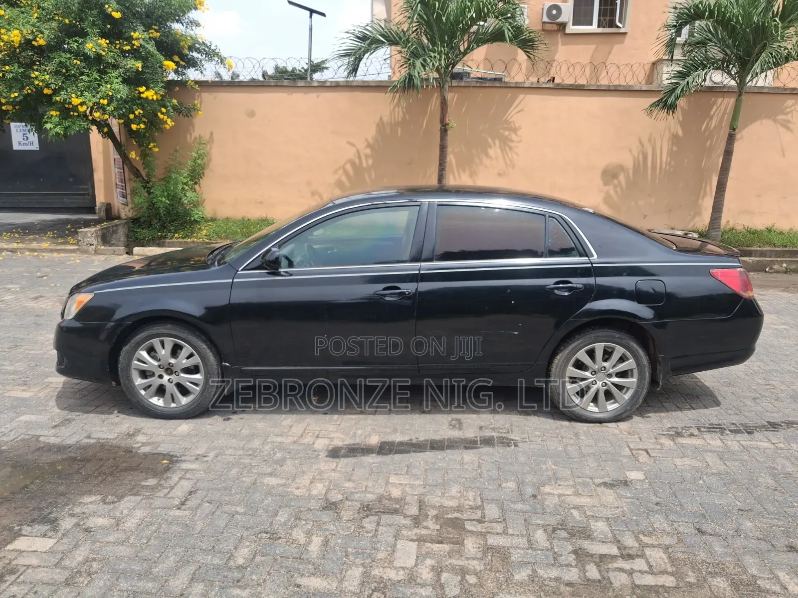Toyota Avalon Touring 2007 Black