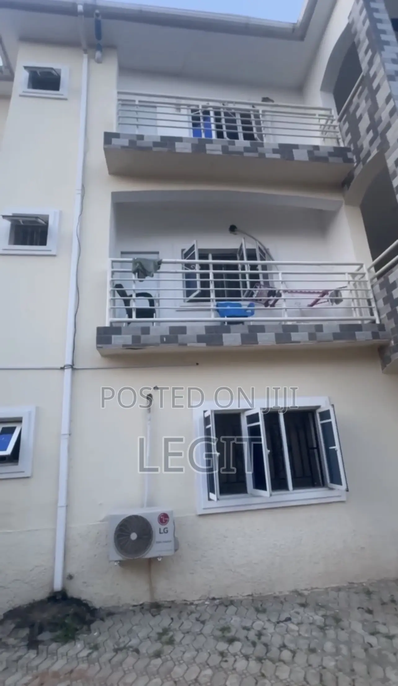 2bdrm Block of Flats in Lugbe District for sale