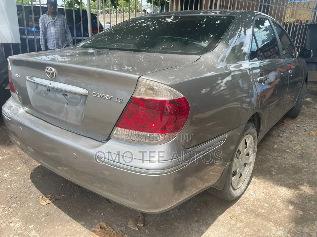 Toyota Camry LE 4dr Sedan (2.4L 4cyl 5A) 2006 Gray