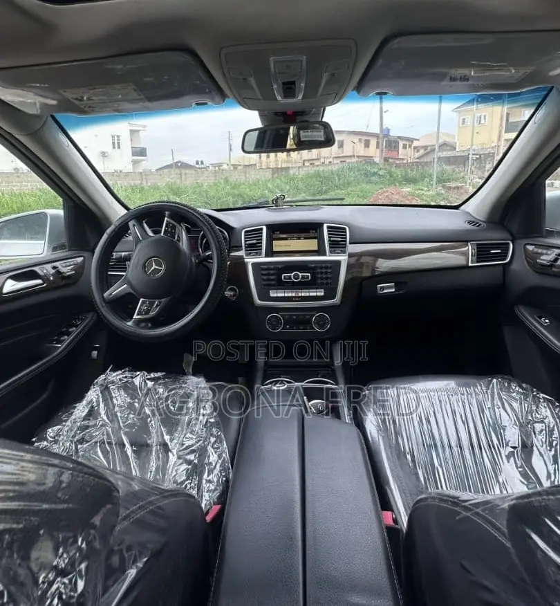 Mercedes-Benz M Class 2012 Silver