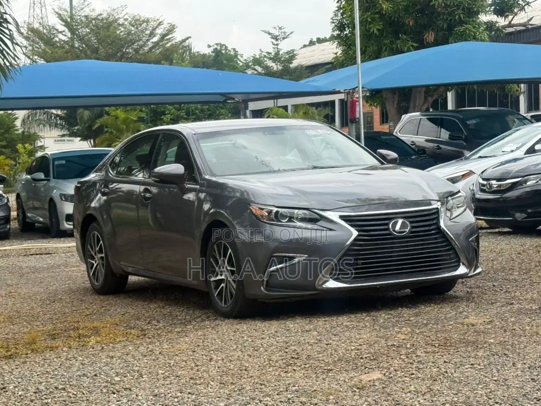 Lexus ES 350 FWD 2016 Gray