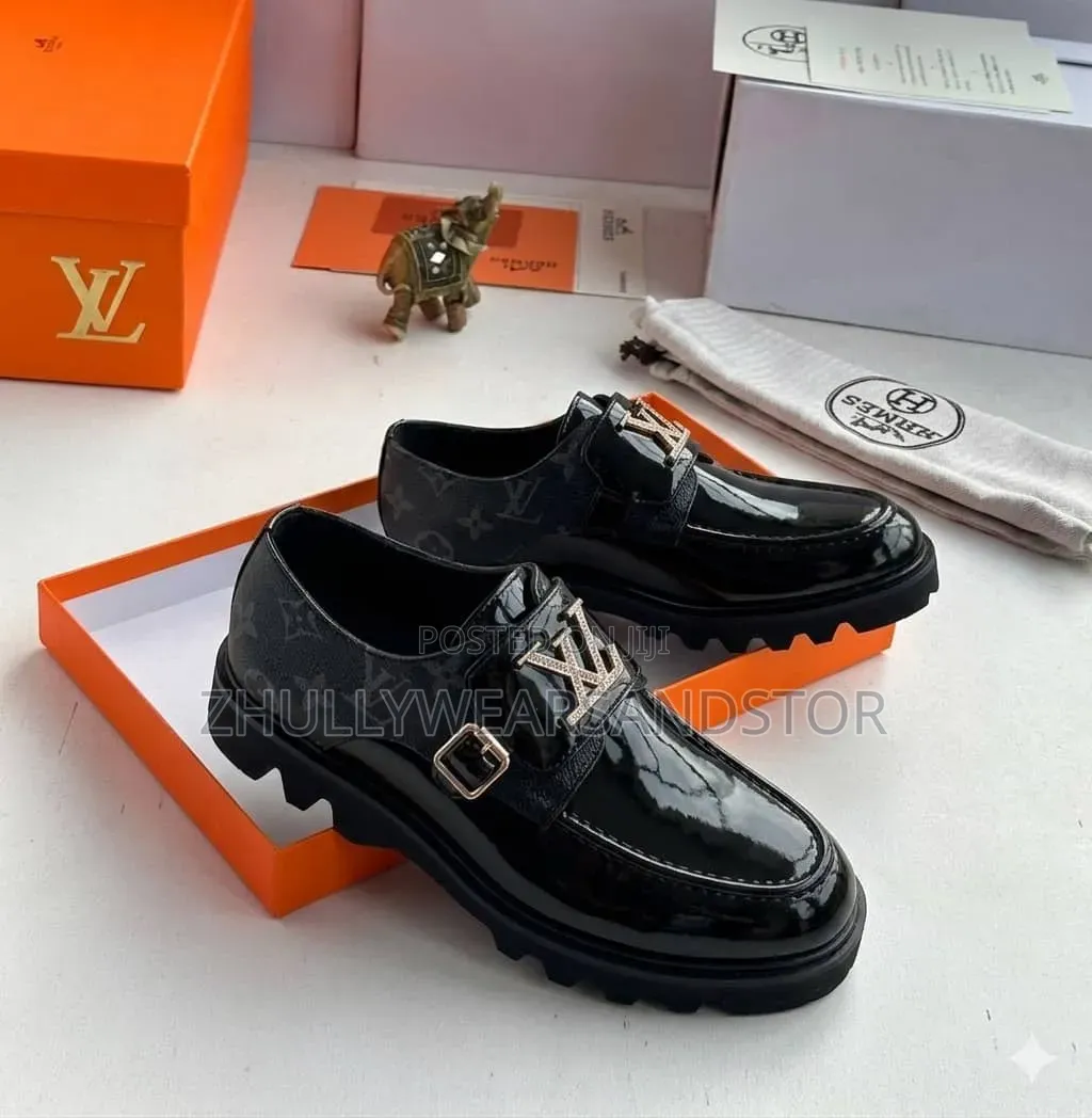 Louis Vuitton Men Cooperate Shoes
