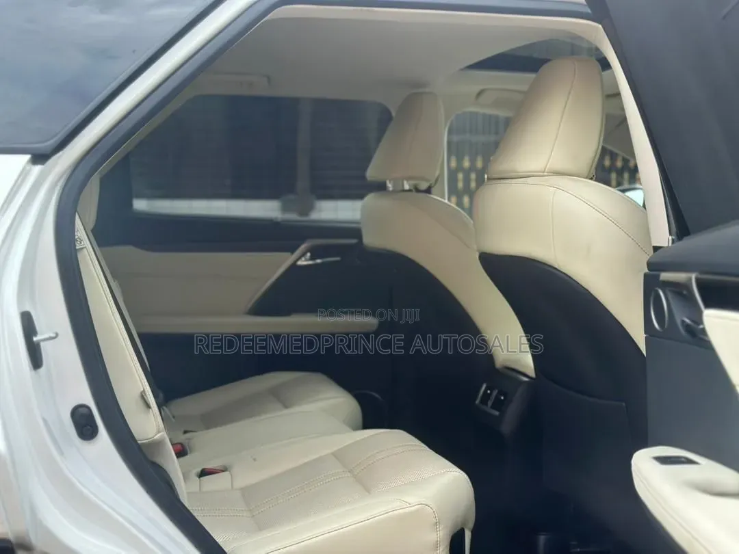 Lexus RX 450hL 7-seater 4WD 2021 White