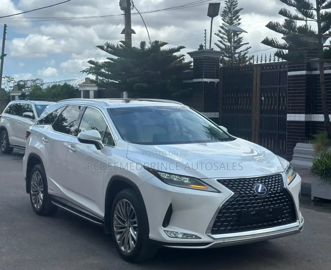 Lexus RX 450hL 7-seater 4WD 2021 White