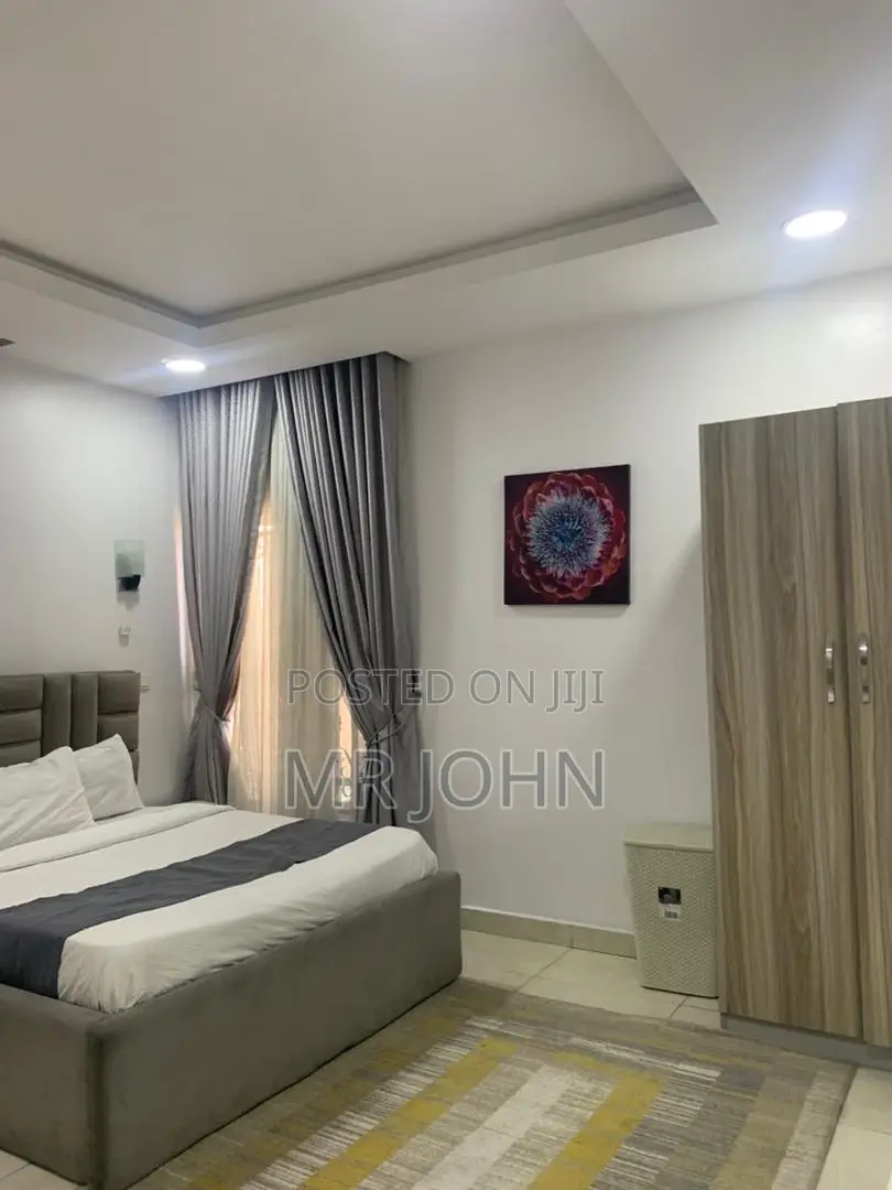 2bdrm Apartment in Lekki Right D Man Pr for rent