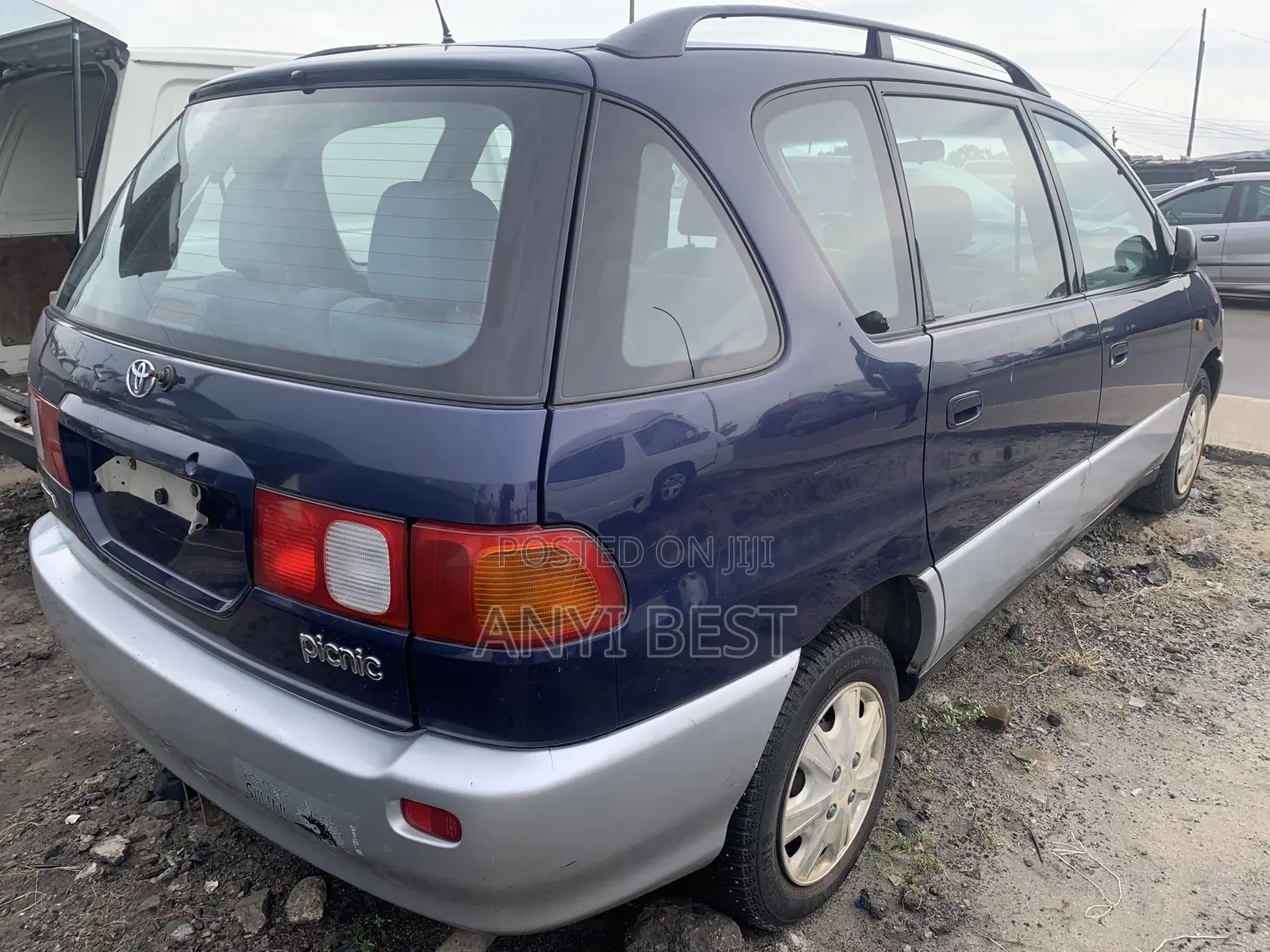 Toyota Picnic 2.0 FWD 2004 Blue