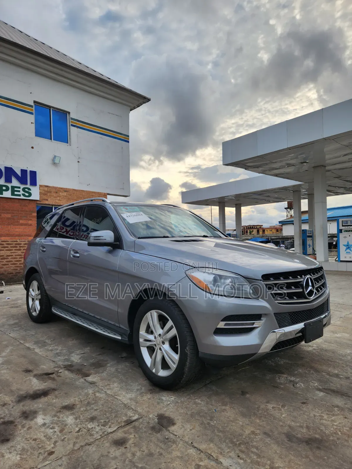 Mercedes-Benz M Class ML350 4MATIC 4dr SUV AWD (3.5L 6cyl 7A) 2014 Gray