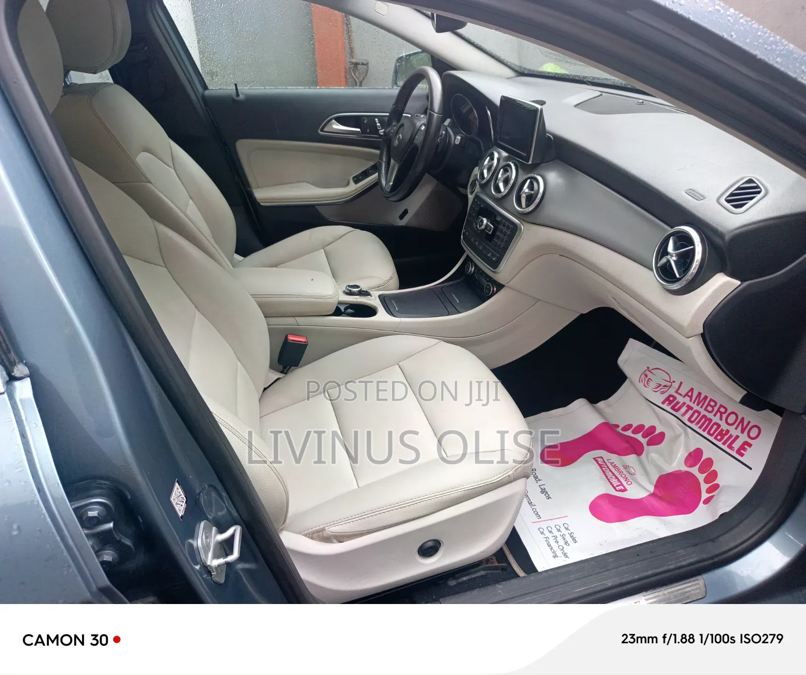 Mercedes-Benz GLA 250 2015 Blue