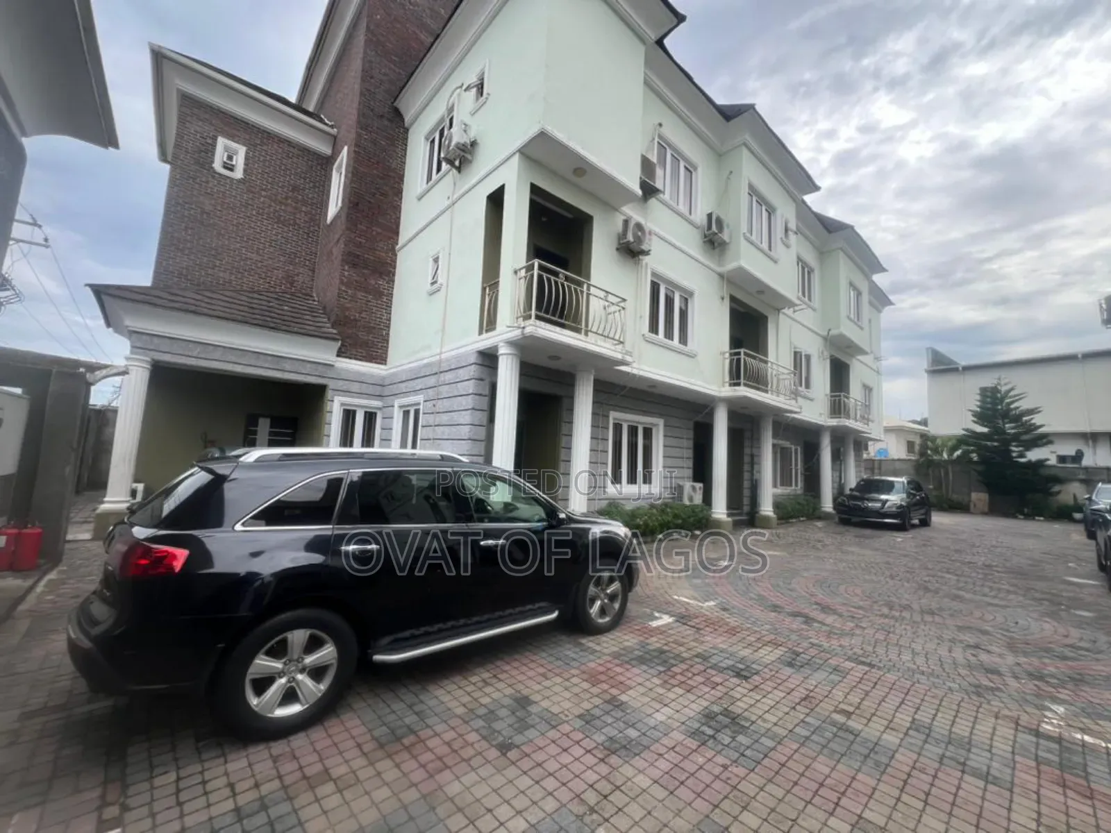 3bdrm Duplex in Osapa London for rent
