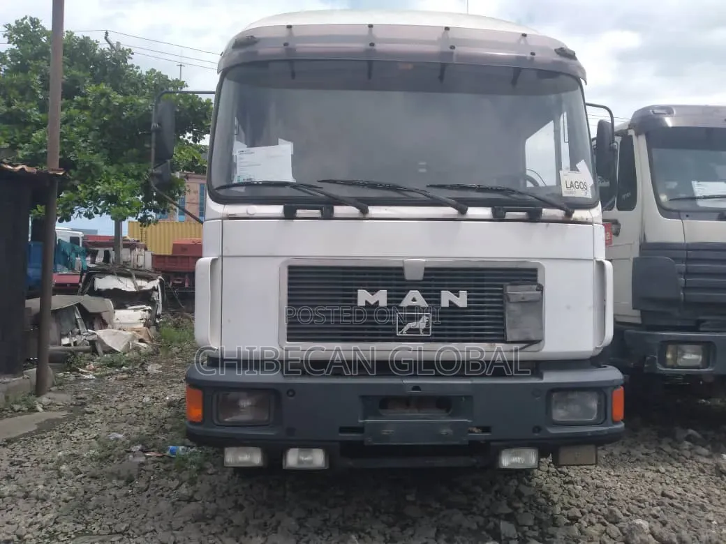 Man Pickup Truck (Tokunbo) 6 Tyres