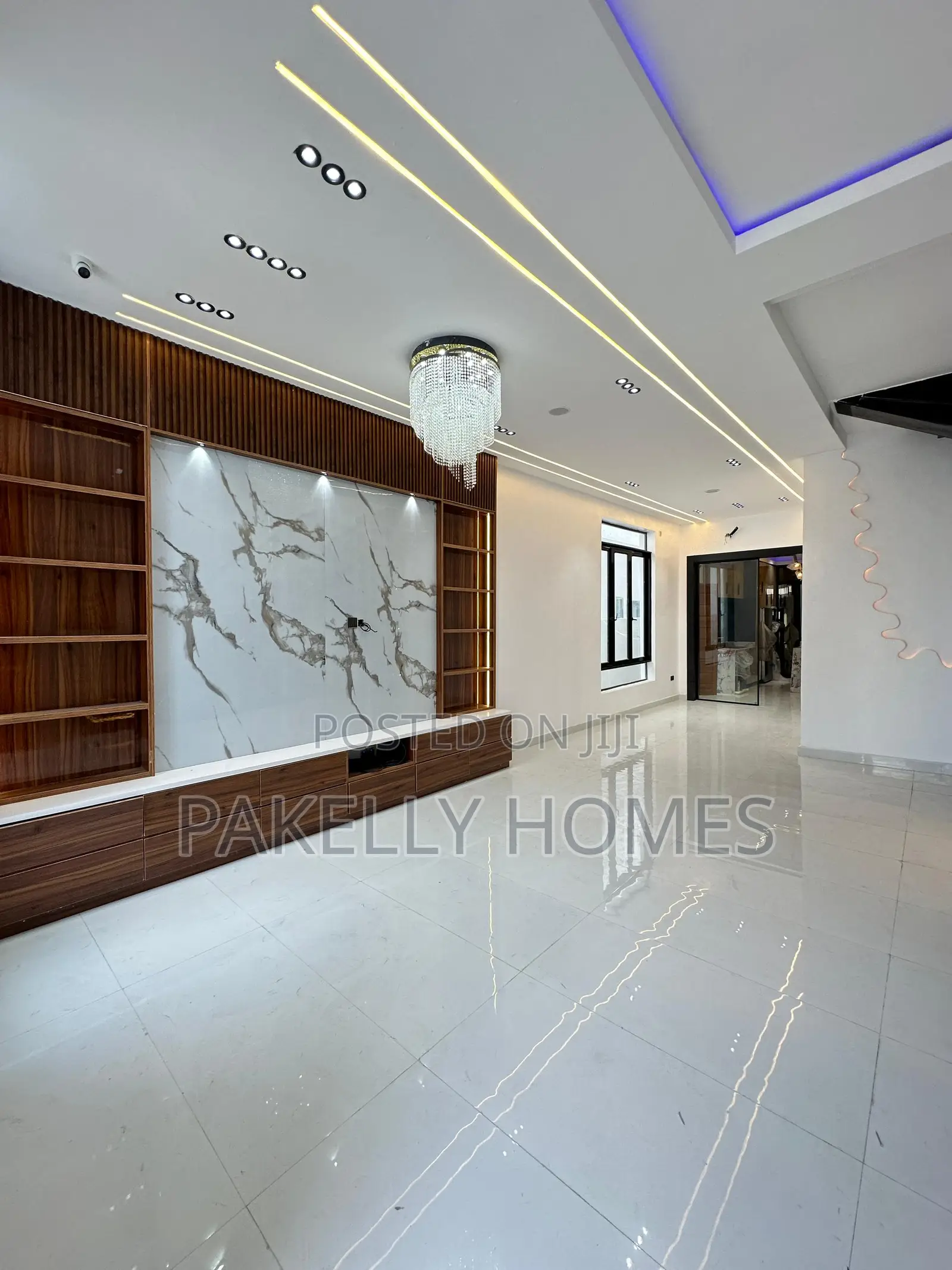 5 Bedroom Fully Detached Duplex With Bq And Swimming Pool
