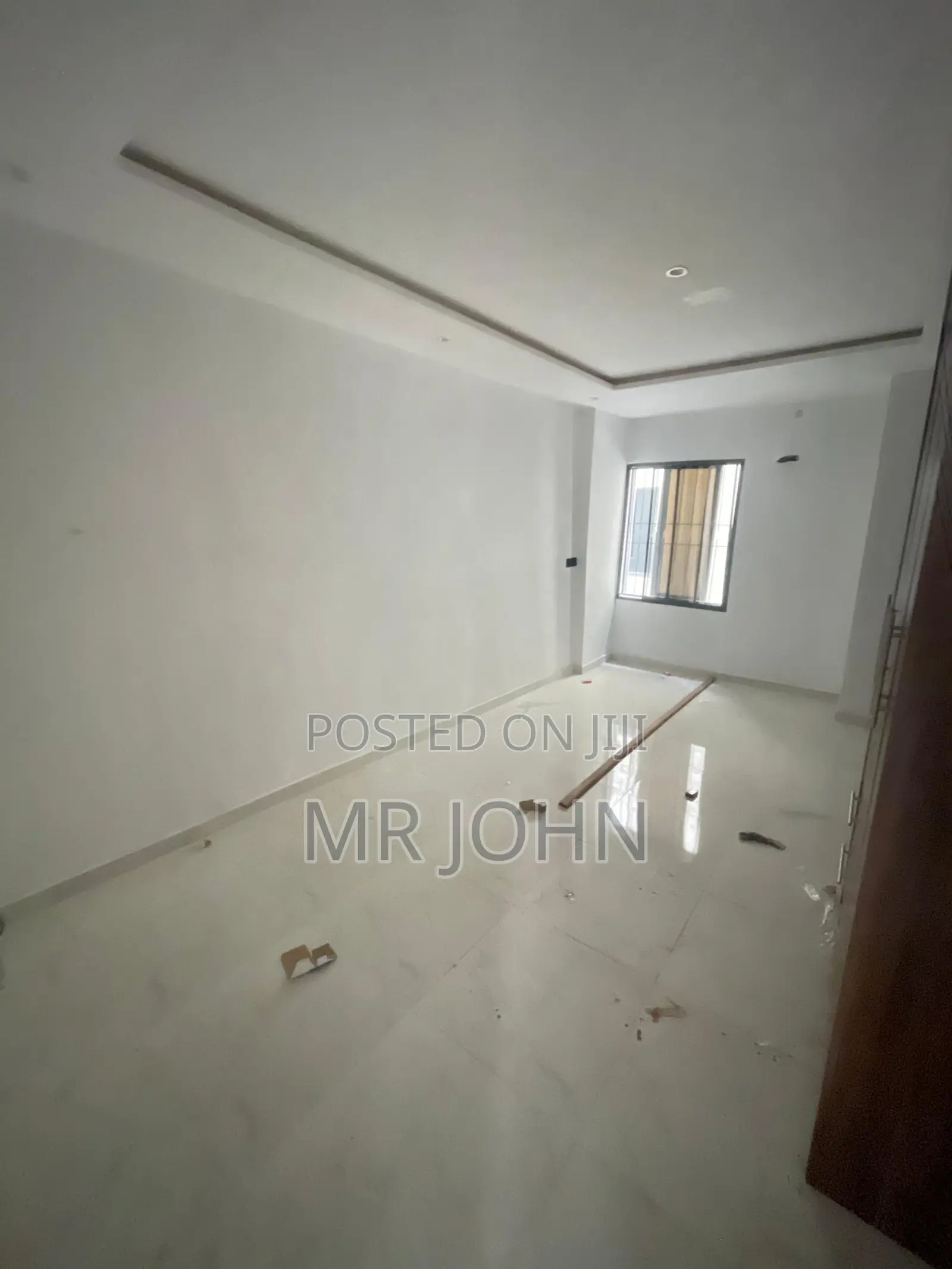 2bdrm Apartment in Lekki Phase 1 Luky for rent