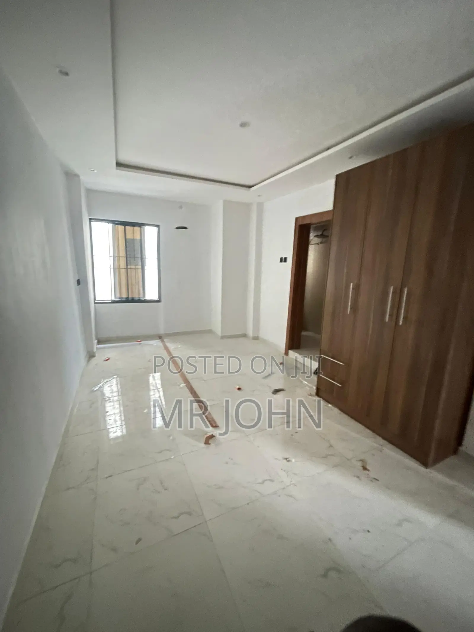 2bdrm Apartment in Lekki Phase 1 Luky for rent
