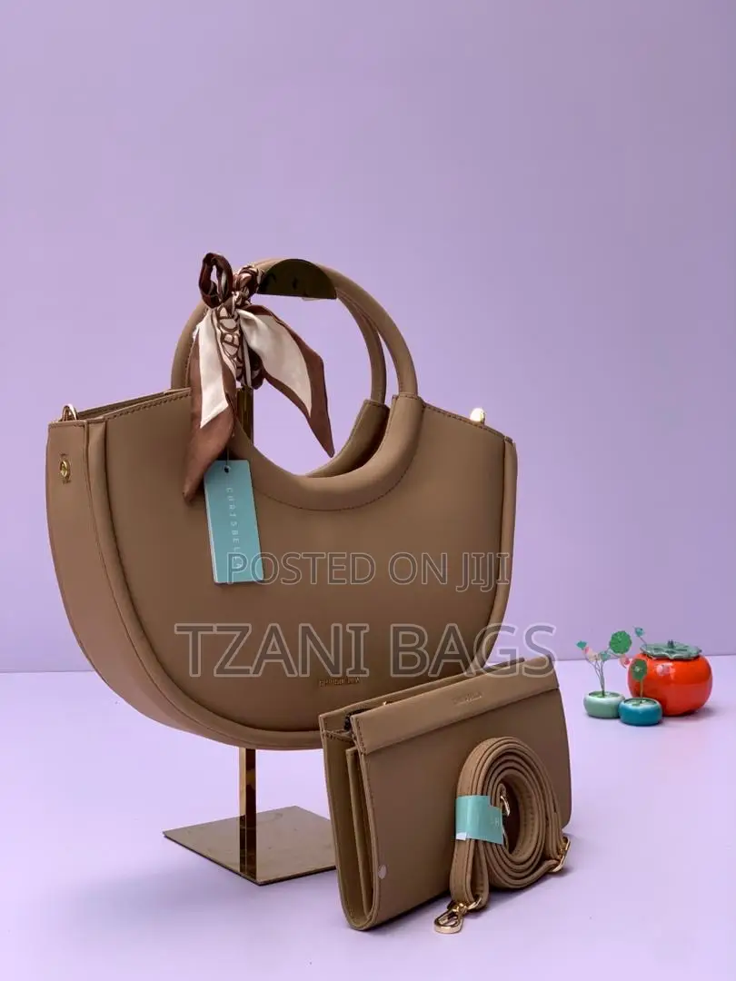 Chrisbella Perfectly Structured Handbag
