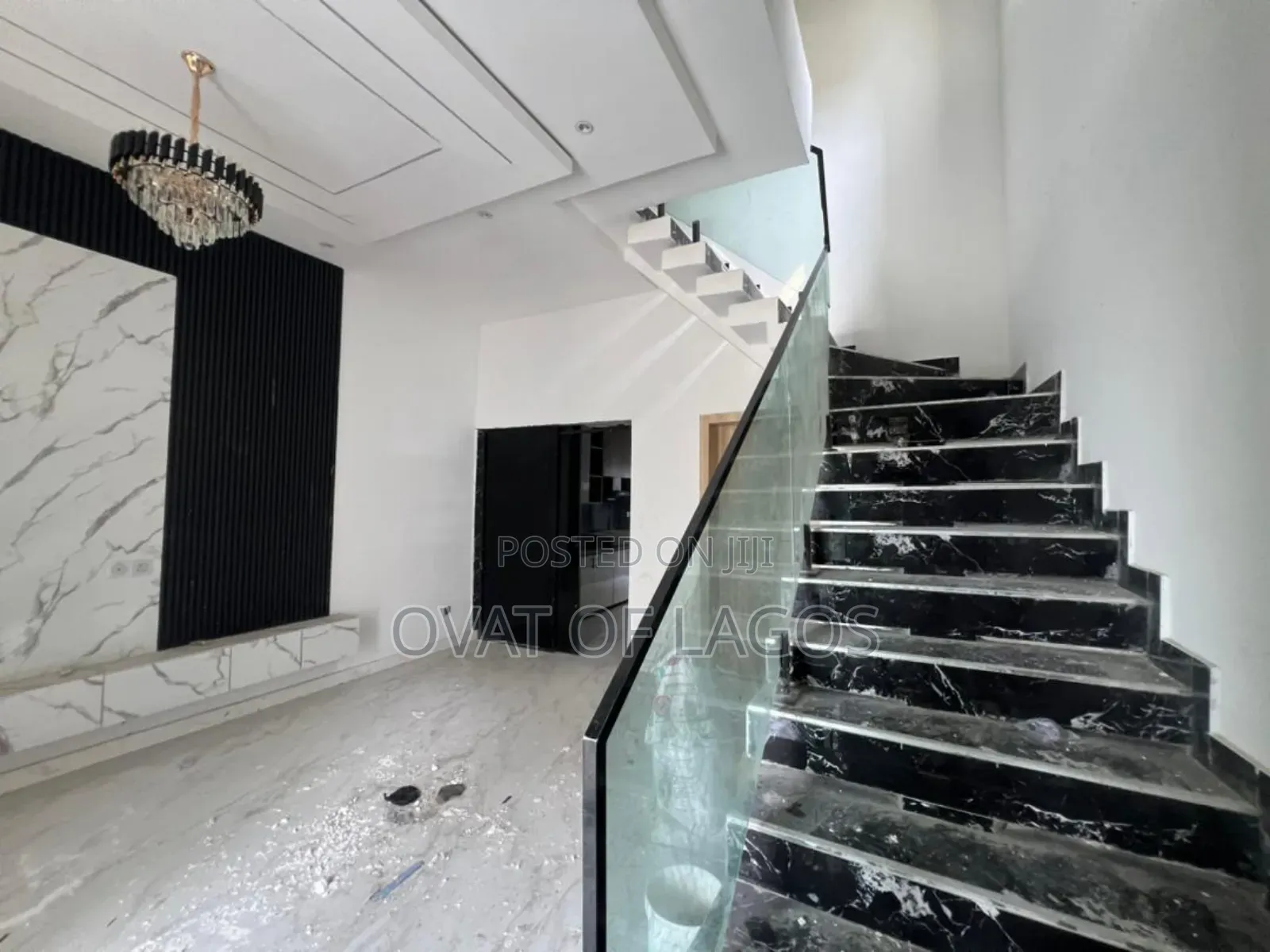 3bdrm Duplex in General Paint, Abraham Adesanya for sale