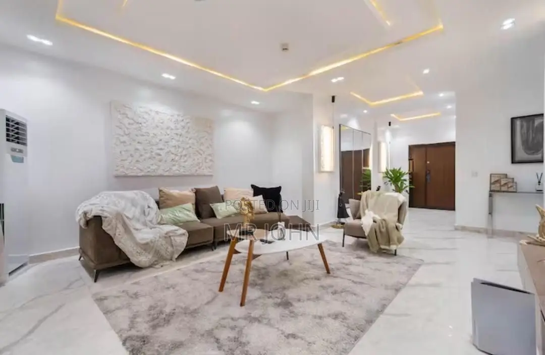 Furnished 3bdrm Apartment in Banana Island Road for rent