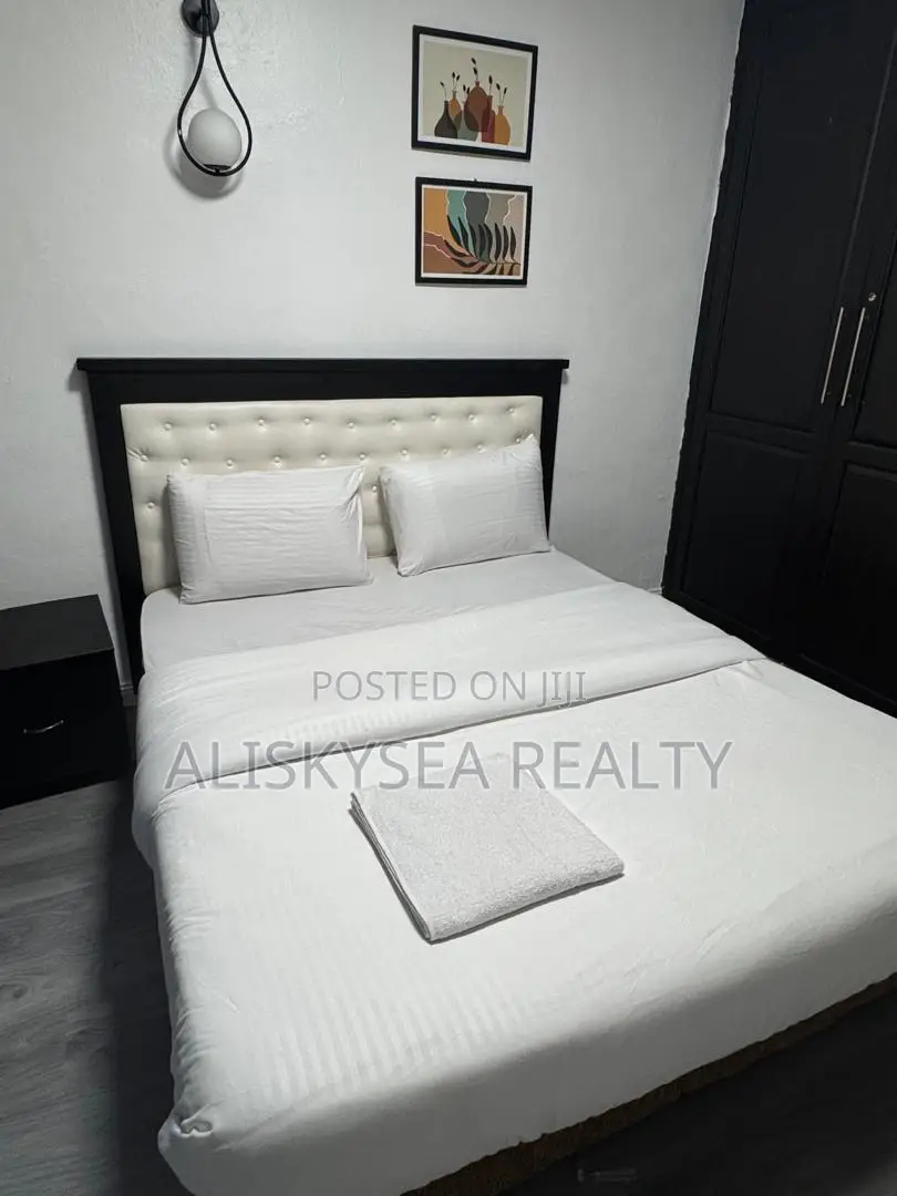 2bedroom Apartment in Ikoyi