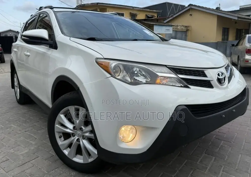 Toyota RAV4 Limited AWD (2.5L 4cyl 6A) 2013 Off white