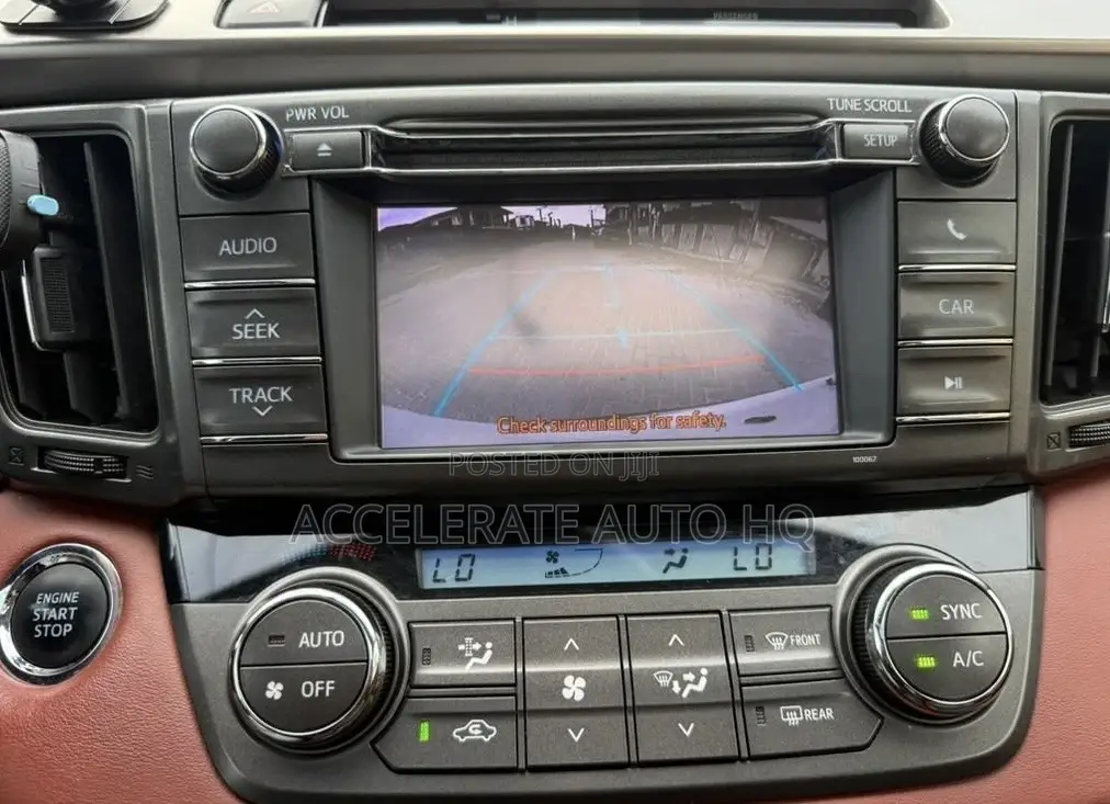 Toyota RAV4 Limited AWD (2.5L 4cyl 6A) 2013 Off white