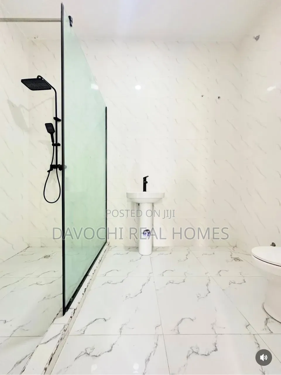 4bdrm Duplex in Lekki Phase 1 for sale