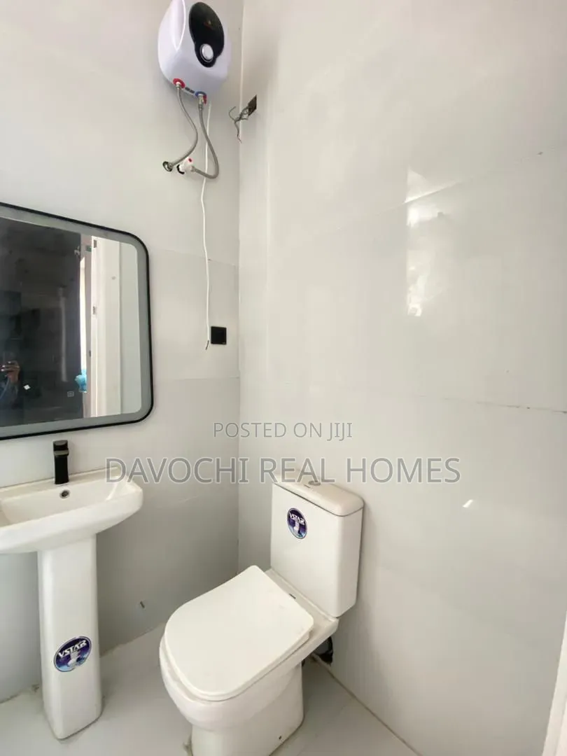 5bdrm Duplex in VGC / Ajah for sale