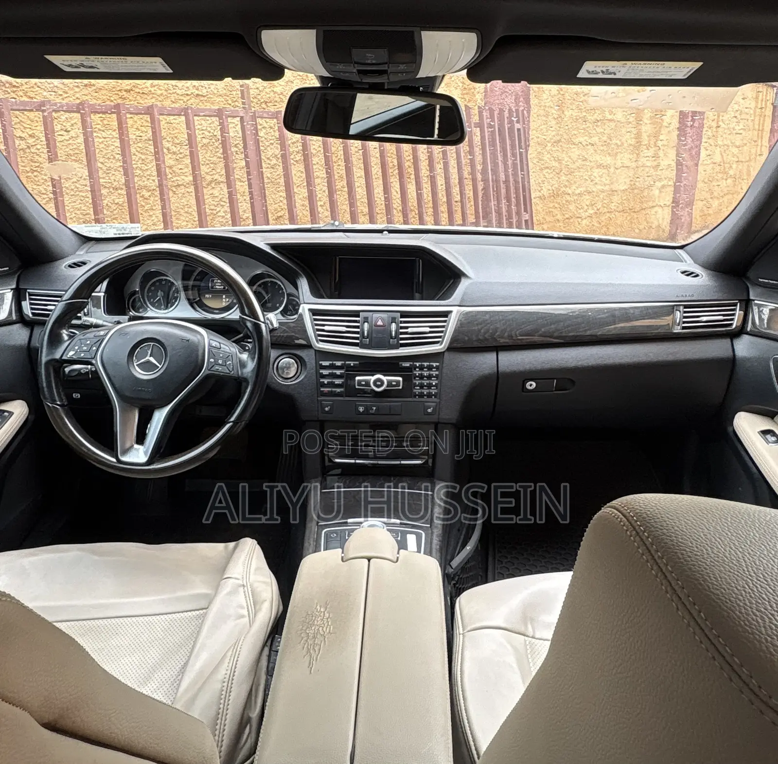 Mercedes-Benz E350 2012 Gold