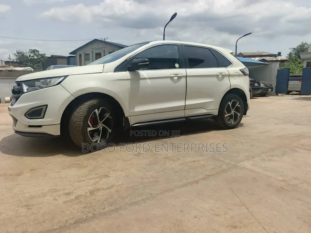 Ford Edge Sport 4dr AWD 2017 White