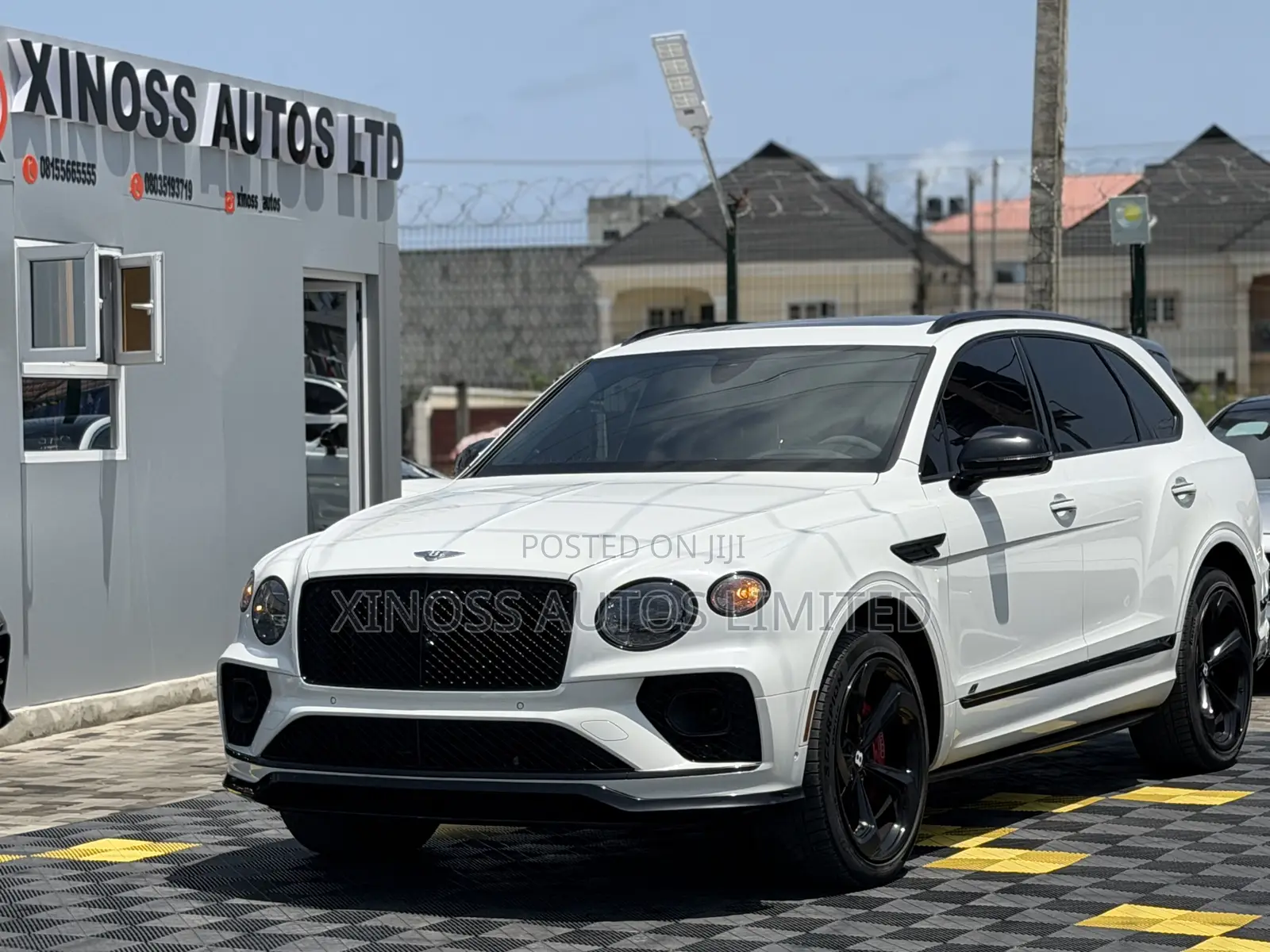 Bentley Bentayga S V8 2023 White
