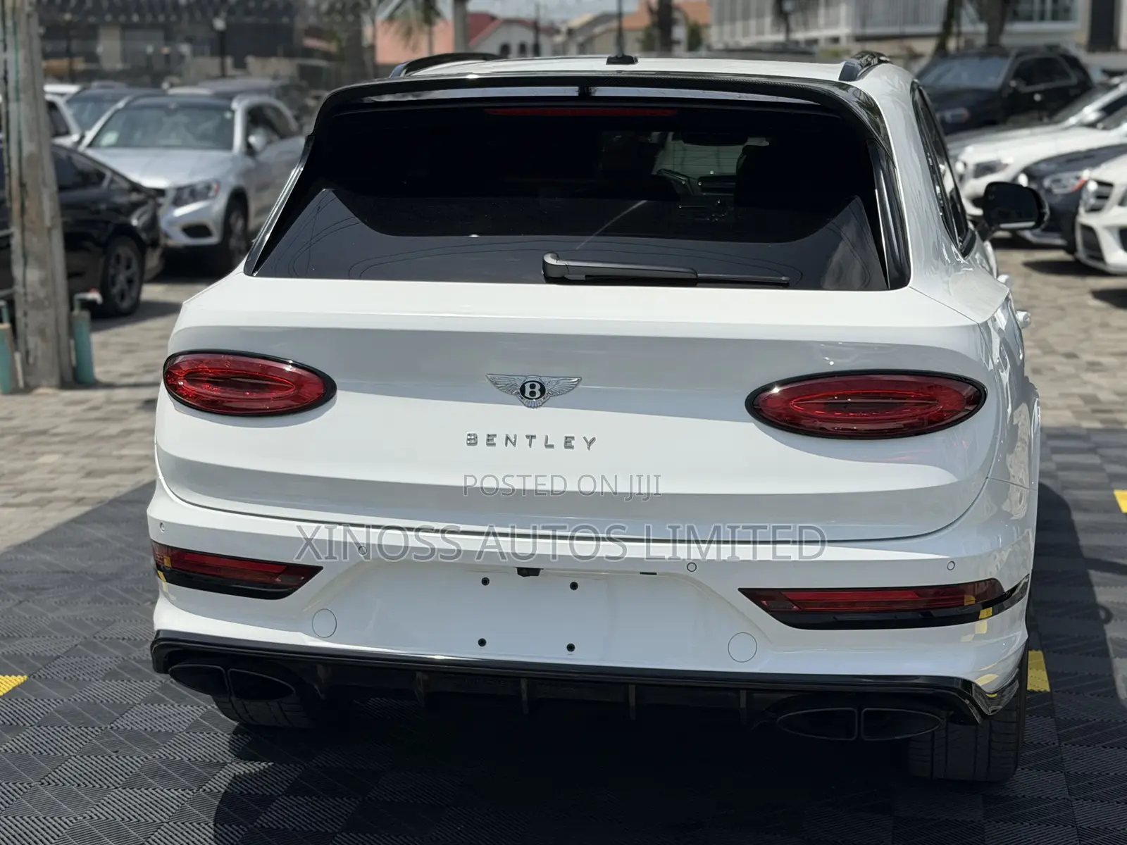 Bentley Bentayga S V8 2023 White